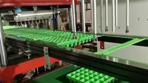 ATM-72/85 3 Station Vacuum Forming Machine for Seedy Tray